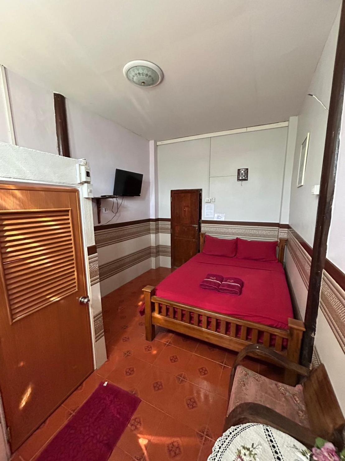 Baan Are Gong Riverside Homestay Ayutthaya Eksteriør bilde